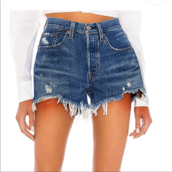 Levi’s Distressed High Rise Wedgie Shorts. Size 27 - Picture 1 of 9